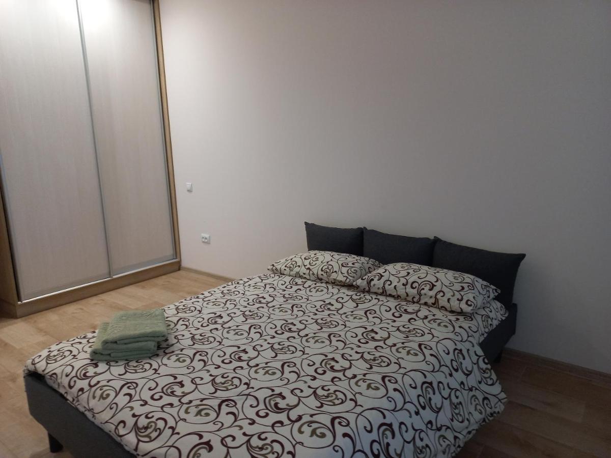На Ярослава Мудрого Lviv Ngoại thất bức ảnh